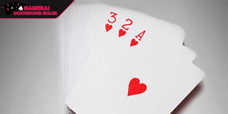 Tiến hành chia bài ba cây miền Bắc theo lượt